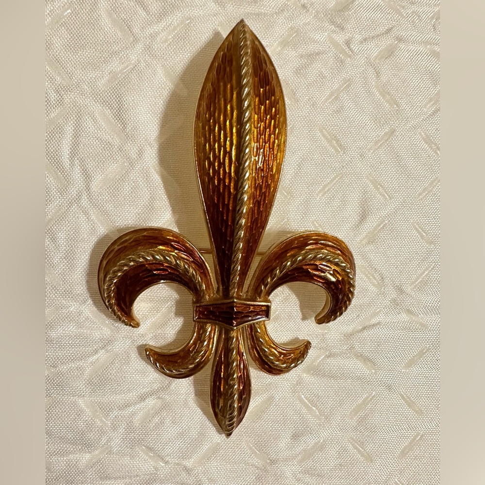 Vintage Trifari Fleur De Lis Brooch Gold Tone & Amber‎ Citrine Enamel